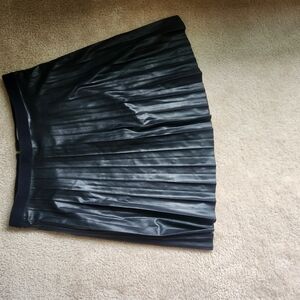 Elegant Black Pleated Skirt